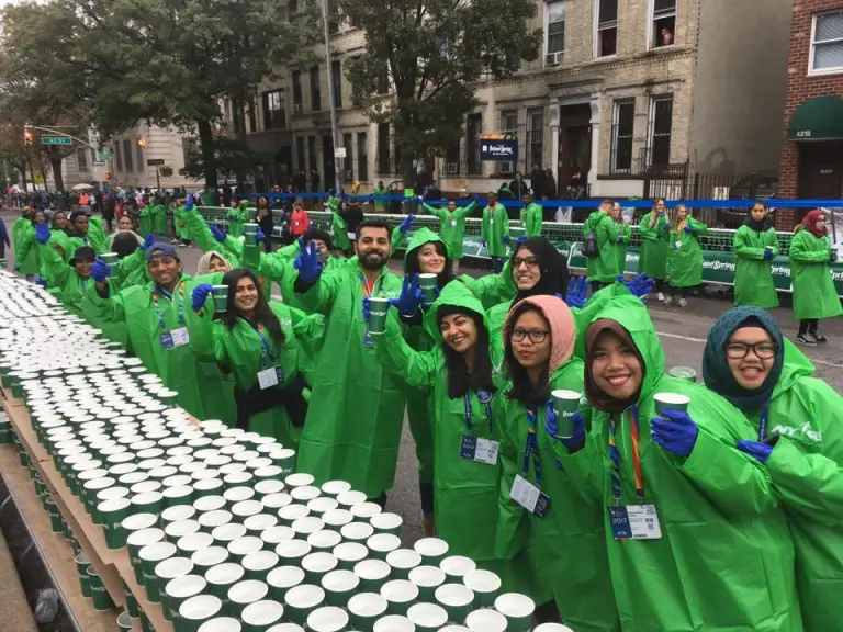 CCI participants from Bunker Hill Community College, Northern Virginia Community College, and Northampton Community College joined other J-1 students volunteering at the 2017 New York Marathon.