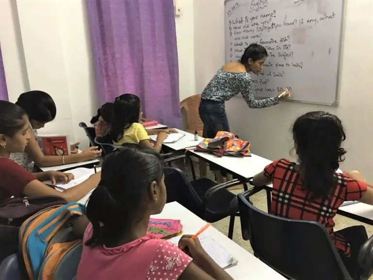 Puja (India, Scottsdale Community College, Media, 2017-18) teaching English in Kolkata.