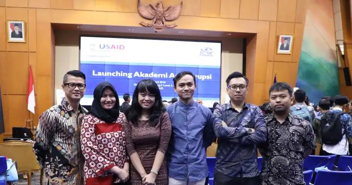 Group photo of Indonesian students